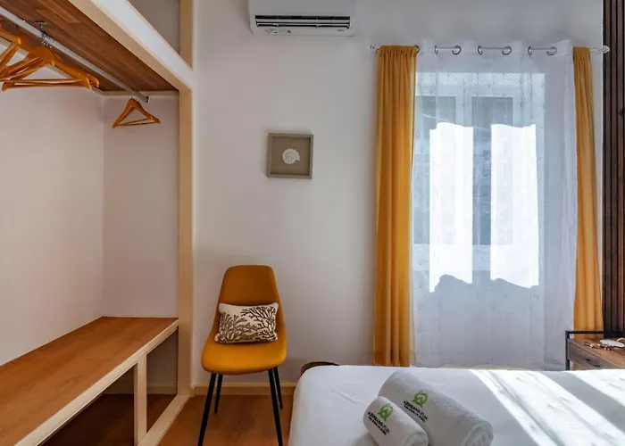 Casa Da Avozinha - Azorean Butler *