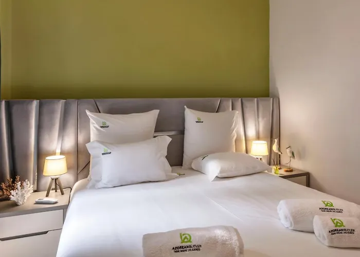 Casa Da Avozinha - Azorean Butler