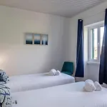 Casa Da Avozinha - Azorean Butler *