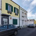Casa Da Avozinha - Azorean Butler * Sao Roque (Sao Miguel)