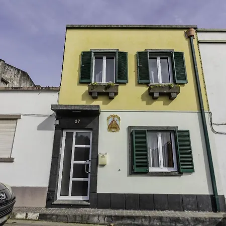 Casa Da Avozinha - Azorean Butler Sao Roque (Sao Miguel)