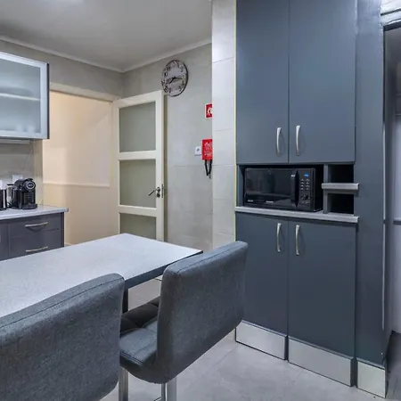 Casa Da Avozinha - Azorean Butler